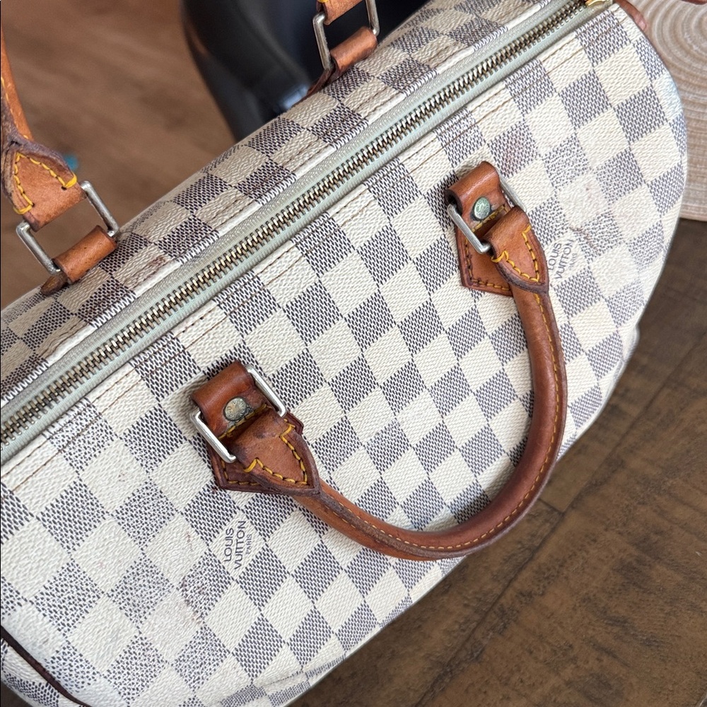 Authentic Louis Vuitton Damier Azur Speedy 30 - Picture 7 of 11